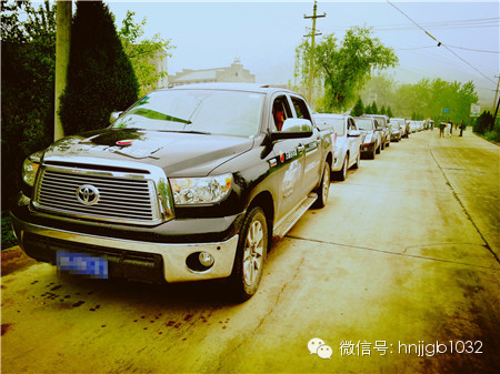 長長的車隊，每次活動都是這么給力！