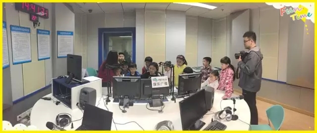 直播間原來是這樣滴！