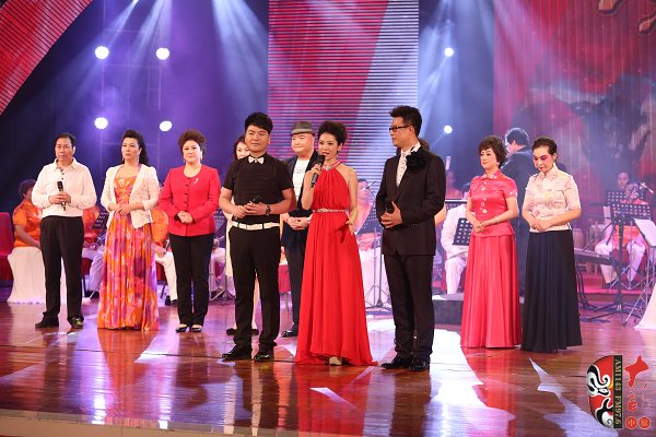 主持人：河南電臺(tái)戲曲廣播“當(dāng)家小生”月陽(yáng)、河南電視臺(tái)9頻道徐雪、原中央電視臺(tái)著名節(jié)目主持人白燕升