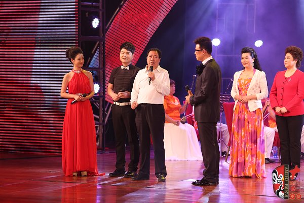 采訪中國(guó)劇協(xié)副主席、河南省劇協(xié)主席、河南省豫劇院院長(zhǎng)李樹建