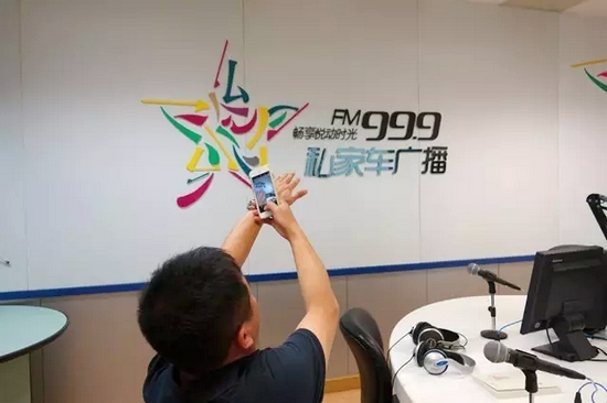 一言不合就撫摸鄭州，那怎么能少了我們私家車(chē)999？