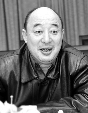 安小予。