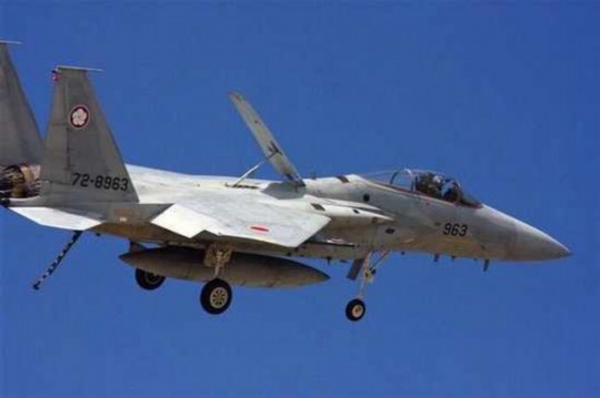資料圖：日本自衛(wèi)隊F-15戰(zhàn)斗機(jī)。