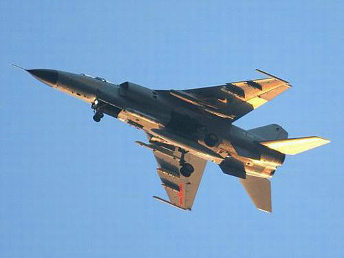 資料圖：進(jìn)行訓(xùn)練中國空軍飛豹戰(zhàn)機(jī)。