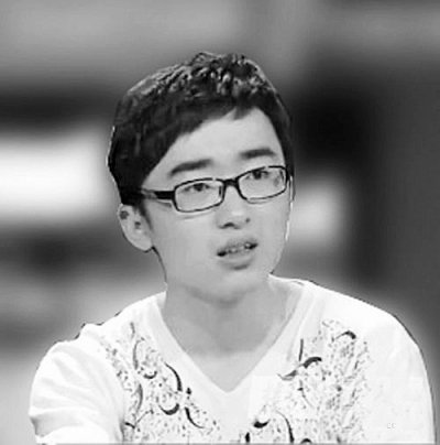 他是2010年湖北高考第88名，也是“口誅筆伐”母校的“刺兒頭”