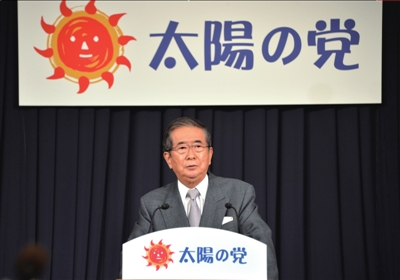 13日，日本東京，石原慎太郎召開新聞發(fā)布會，正式宣布新黨成立。圖/東方IC