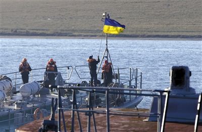當?shù)貢r間2014年3月21日，克里米亞塞瓦斯托波爾，烏克蘭海軍登陸艦。