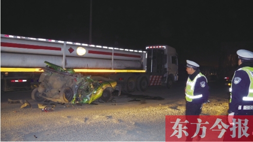 昨日下午，鄭平路與107國道并線處突發(fā)車禍，造成鄭平路擁堵兩個多小時