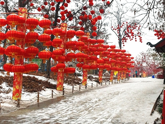 歡天喜地開封城 原汁原味中國(guó)年