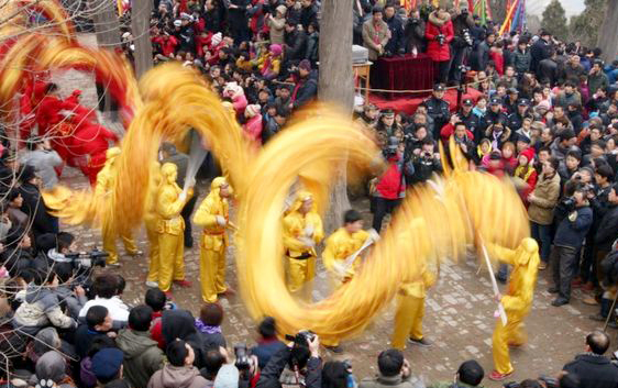 鶴壁：?？h春節(jié)廟會(huì) “廟”趣生