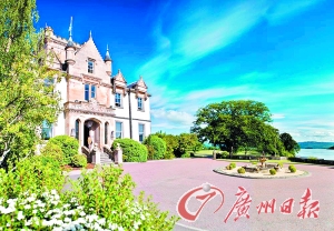 　　蘇格蘭Lomond湖區(qū)古堡酒店。