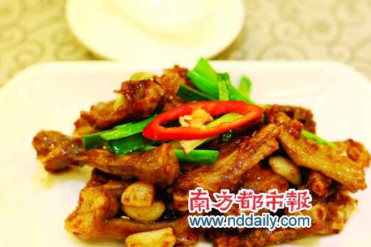 低，是實(shí)惠也是風(fēng)格俗 是喜劇也是味道