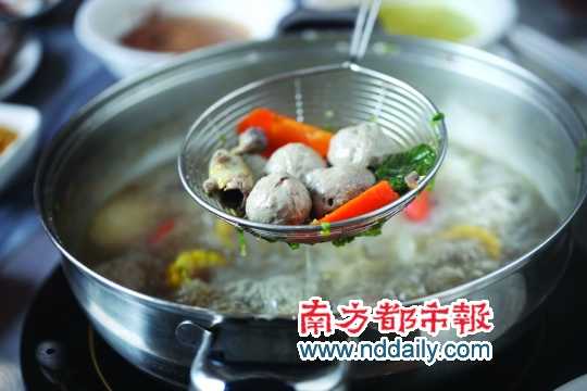 低，是實(shí)惠也是風(fēng)格俗 是喜劇也是味道