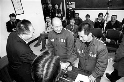 3月26日，浙江高院依法對(duì)張輝、張高平強(qiáng)奸再審案公開宣判，撤銷原審判決，宣告張輝、張高平無罪。2004年，他們被法院認(rèn)定犯強(qiáng)奸罪判處重刑。