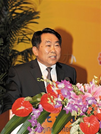 2011年10月12日，叢書《中國油氣田開發(fā)志》首發(fā)式上，時任四川省人大常委會副主任郭永祥在講話。