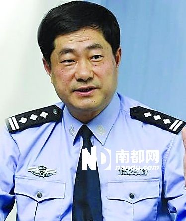  東莞南城街道黨委委員、南城公安分局局長魏向民。