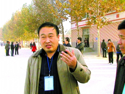 張偉生前照片。胡恩來攝