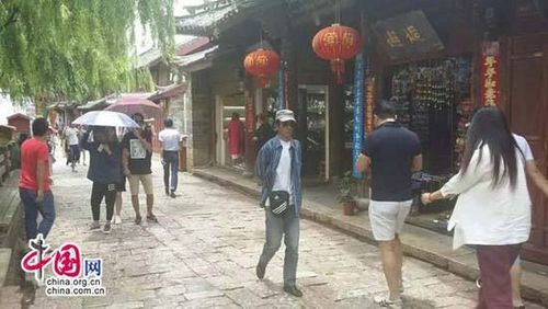 麗江古城大部分商戶關(guān)門抗議圍城強(qiáng)收“古維費(fèi)”