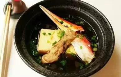 就一點兒紫菜跟生魚片 日料沒吃什么為啥還那么貴？