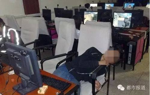 悲??！15歲男孩上網(wǎng)5小時后猝死，事發(fā)鄭州 | 這些原因可能導致上網(wǎng)猝死，戳...
