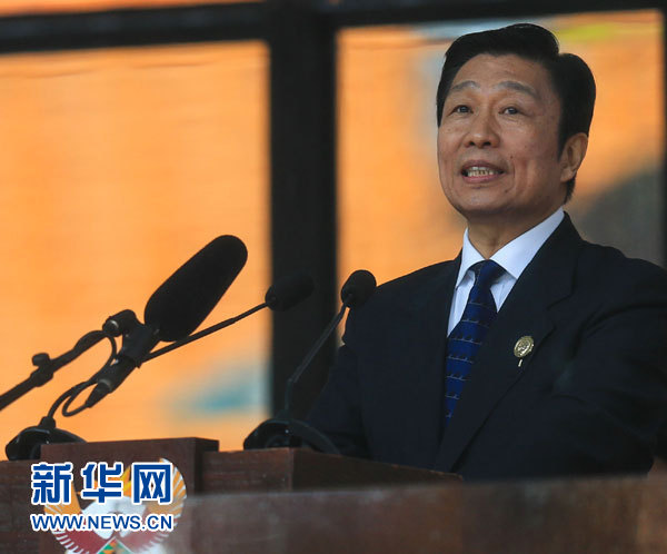 12月10日，國(guó)家副主席李源潮在南非約翰內(nèi)斯堡出席南非政府為前總統(tǒng)曼德拉舉行大型官方追悼活動(dòng)并致辭。