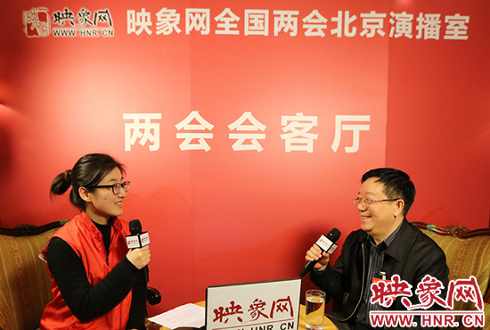 全國人大代表鄭永和做客映象網(wǎng)全國兩會北京直播室。