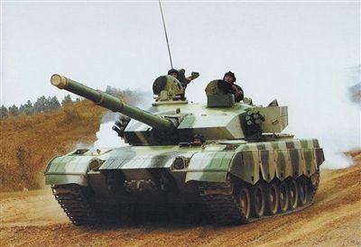 陸軍99改主戰(zhàn)坦克。