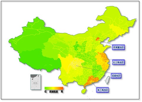 據(jù)交通運(yùn)輸部新聞發(fā)言人徐成光介紹，“十一”黃金周客流量將呈現(xiàn)兩端高、中間平穩(wěn)的特點(diǎn)，10月1日、6日、7日等三天將出現(xiàn)車流和客流高峰；北京、廣東、四川、安徽及周邊旅游熱點(diǎn)地區(qū)客運(yùn)量增幅較大。（原題為《十一全國(guó)八大擁堵高速發(fā)布 京港澳、京滬高速在列》）