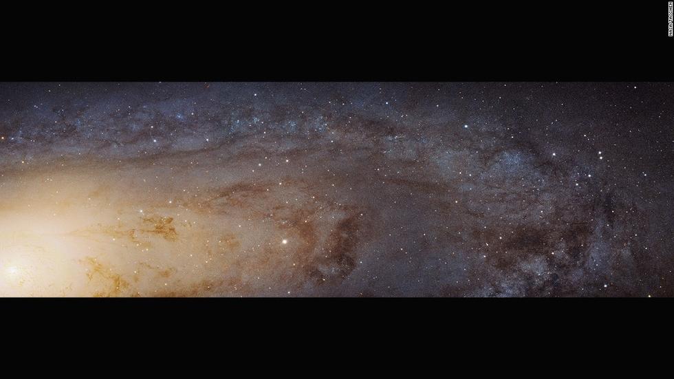 離銀河系較近的仙女座星系可以在晴朗的黑夜被肉眼觀測(cè)到。
