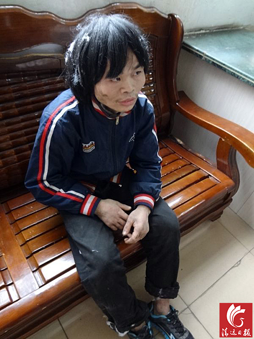 1997年16歲時被“杜某”以招工名義帶離家鄉(xiāng)關(guān)押干活至今。