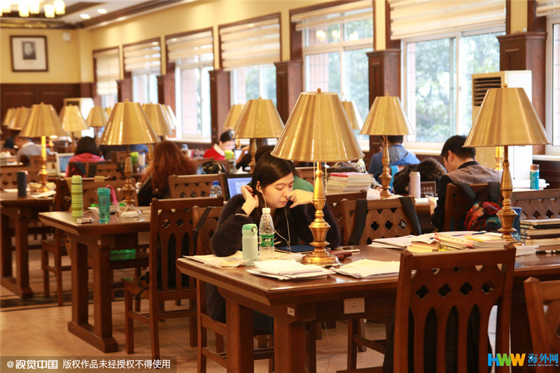 重慶大學改造翻新的“民國風圖書館”走紅網絡，引得無數網友點贊
