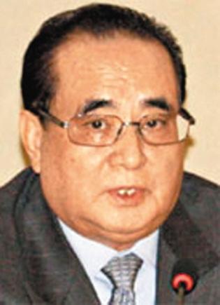 李秀勇曾照料金正恩兄妹。