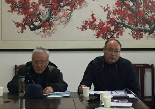 （左：原周口地區(qū)常委秘書長(zhǎng)梁祖靈 ；右：鄲城縣委常委組織部長(zhǎng)侯磊 ）