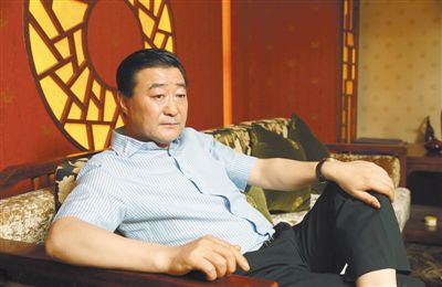 5月26日，張新明在北京接受新京報記者專訪時表示，在與華潤的合資公司中，他被“邊緣化”了，公司出現了