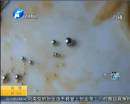 嚇?biāo)廊?！干鍋肥腸里吃出水銀