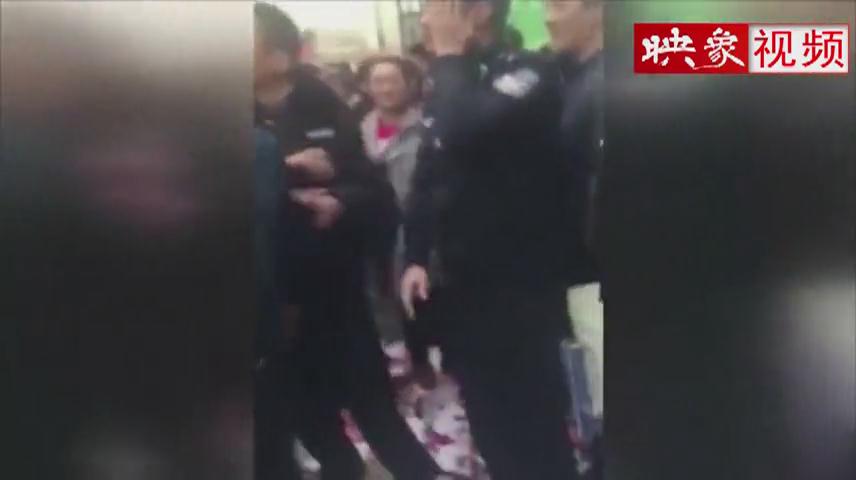 暈！城管被打警方出警被圍攻