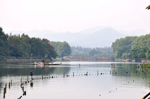 見證浪漫愛情 盤點(diǎn)中國(guó)浪漫愛情橋